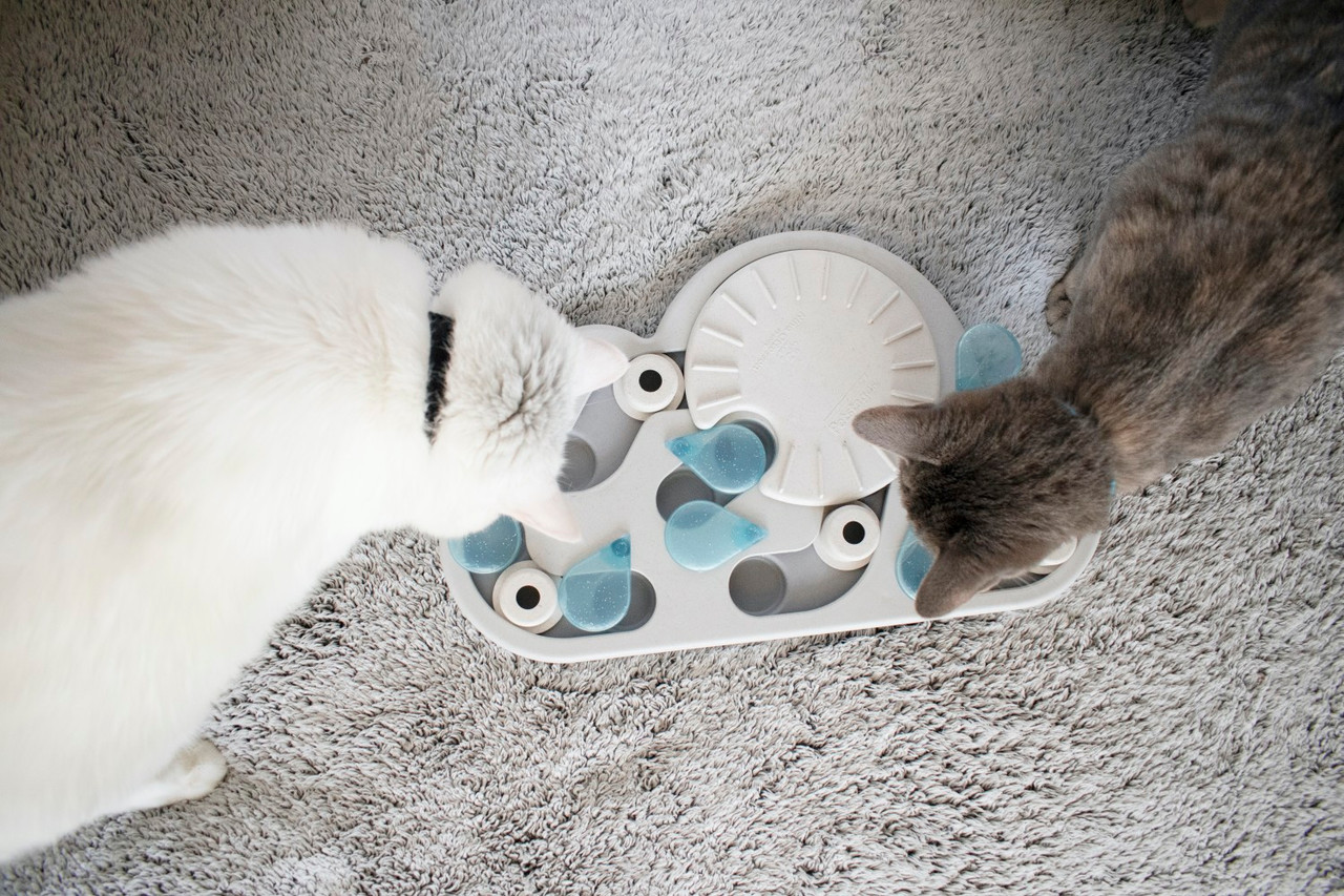 Rainy Day Puzzle & Play Cat Game, White - Image 6